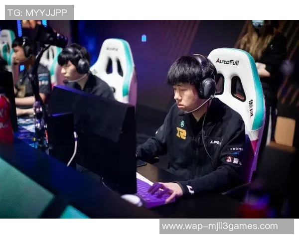 FPX战队在DOTA2中的个人能力分析与战术应用探讨